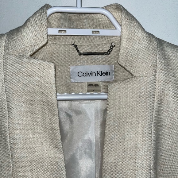 Calvin Klein Beige Cream Blazer- size 2 XS - Picture 3 of 6